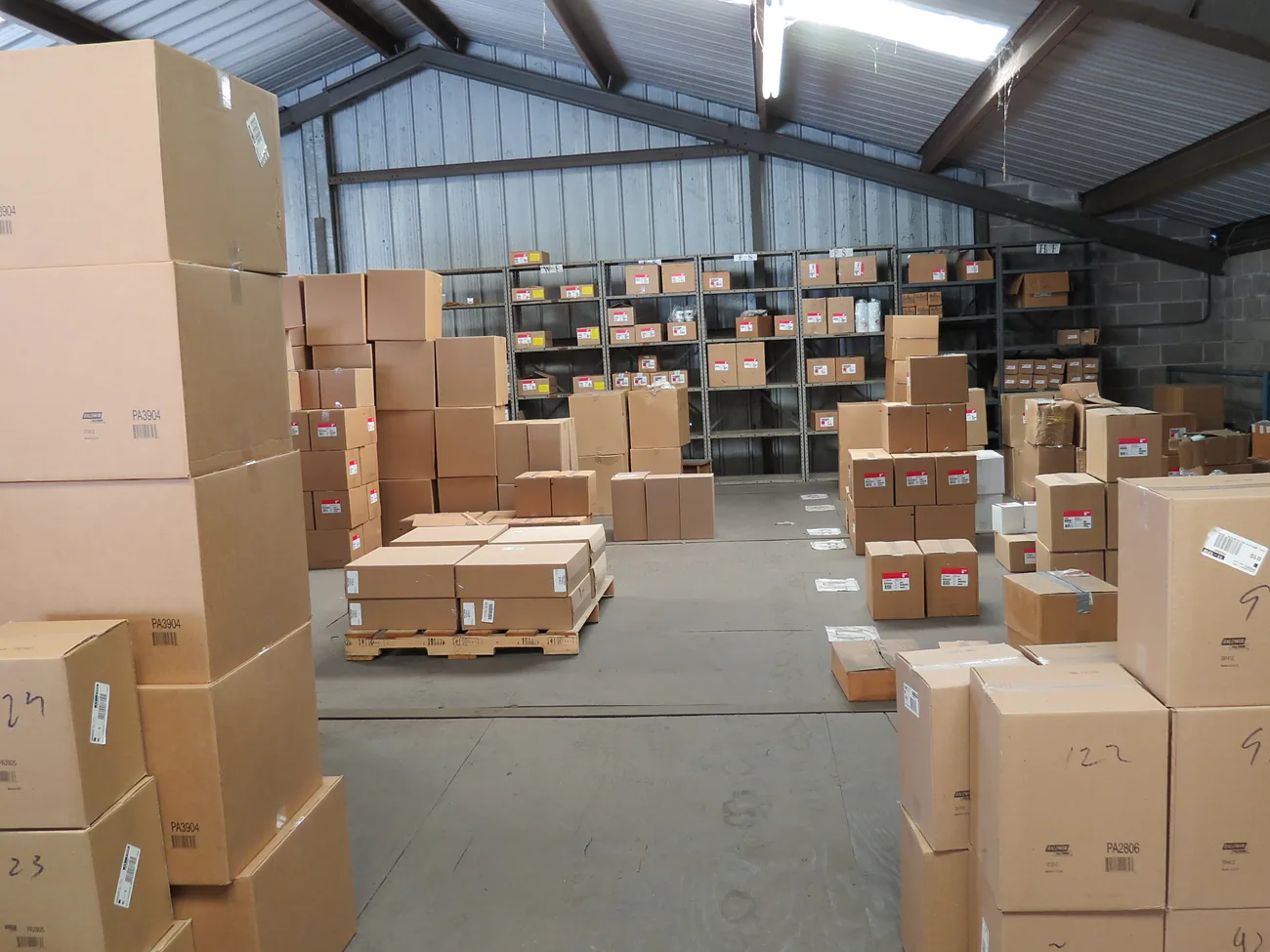 Filter and parts inventory in the Green Marine warehouse
